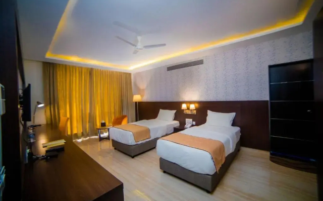 Fortune Plaza Hotel