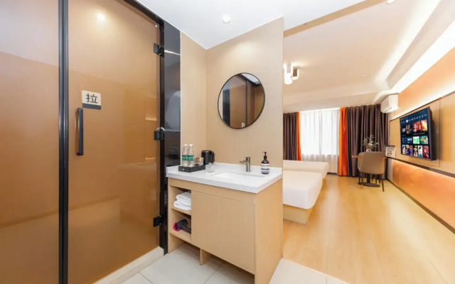 Xicheng Hotel Wanda Plaza Branch