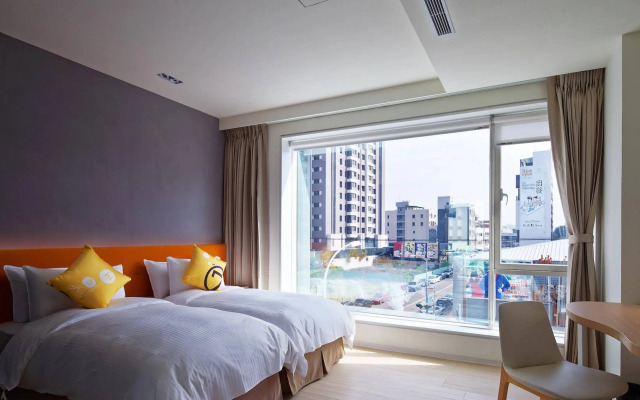 Hotel 7 Taichung