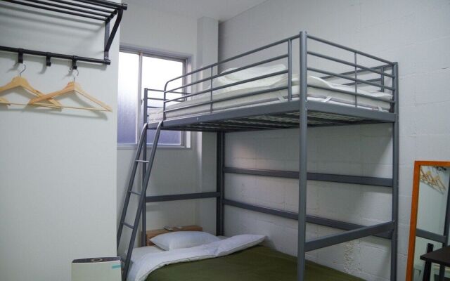 Travelers' house ROOTs - Hostel
