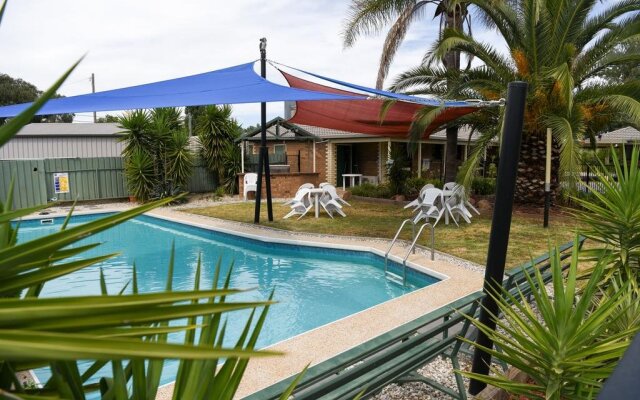 Culcairn Motor Inn
