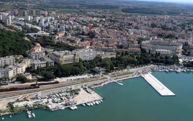 Apartment Pula Center