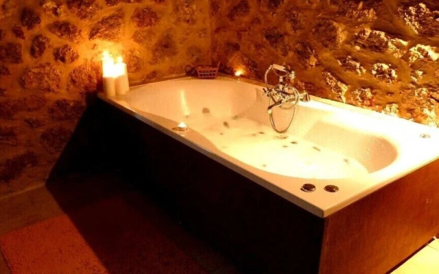 Paliokastro Guesthouse