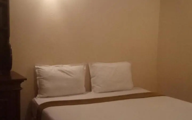 Airy Syariah Kapten Mulyadi 166 Solo – Guest Rooms – Surakarta
