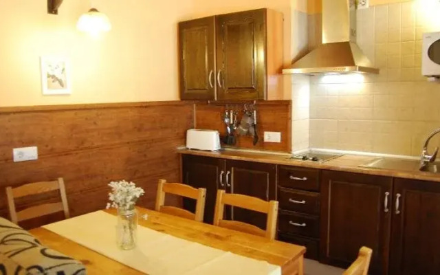 El Manantial Del Fresno