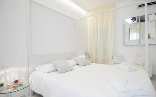 White Apartment