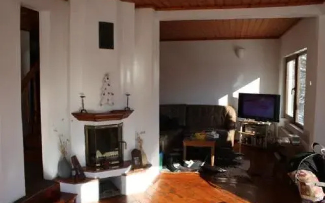 Waltraud House