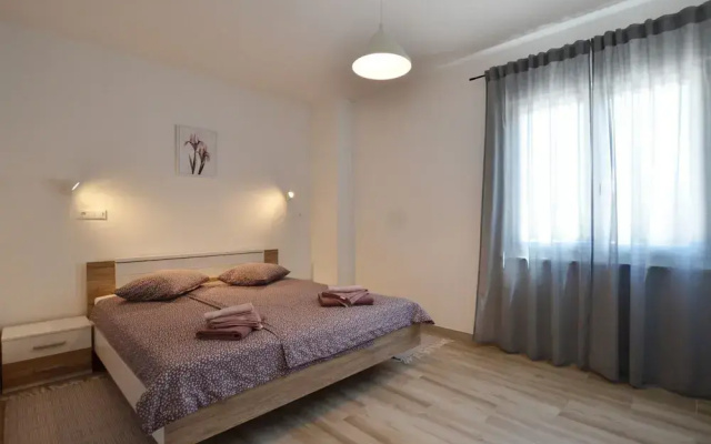 Lush and Sweet Escape Apartments