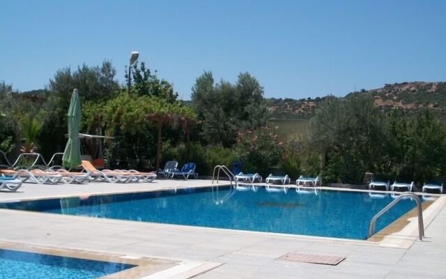 Assos Büyük Yıldızsaray Otel