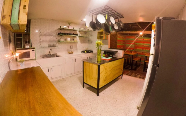 Pandora's House Coliving community, Strategic location, High Performance Wifi