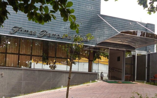 Frimas Pampulha Hotel