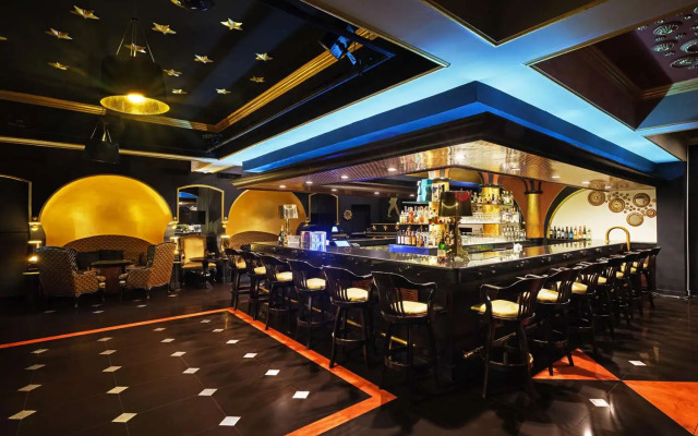 Terra Nova, BW Premier Collection