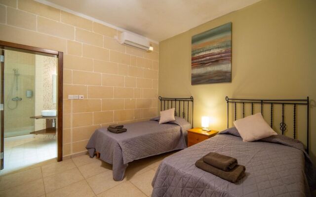 Stocks Holiday Home - Opening June 2019