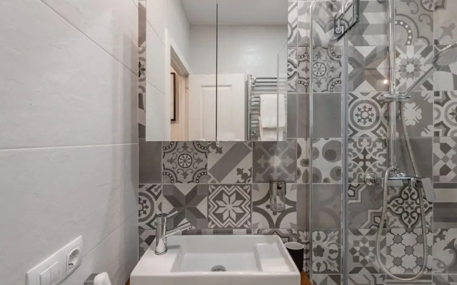 San Juan Flat Surthy Apartments