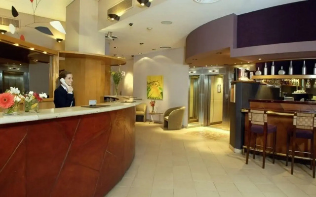 Grand Brizo Bel Air