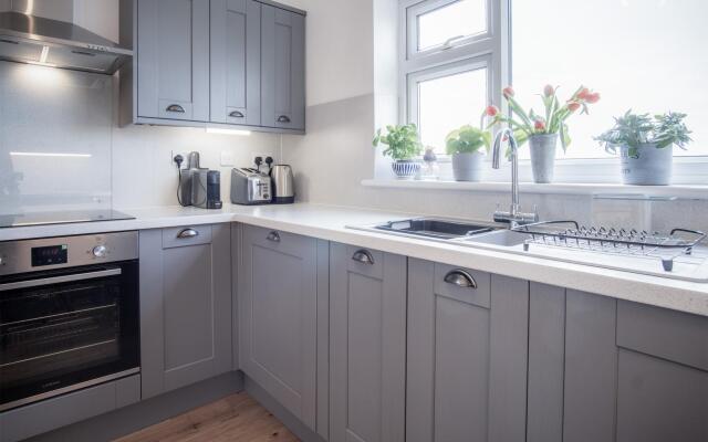 Town Heights - 3 Bedroom Holiday Home - Tenby