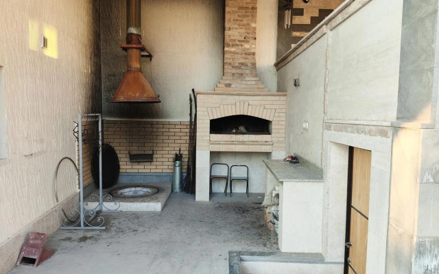 Artur's Poolside EXciting Rest house of 5 rooms