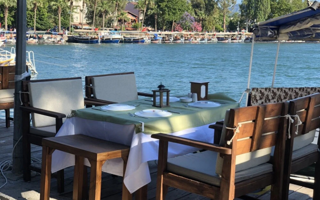 Nehir Suit Hotel