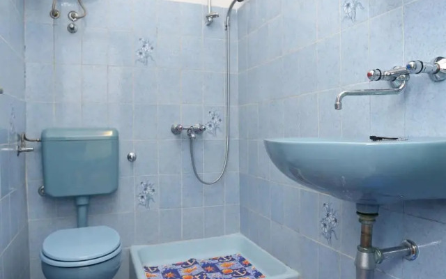 Apartments by the sea Rogoznica - 10338