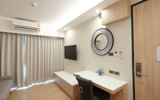 Iconic Hotel Chatuchak