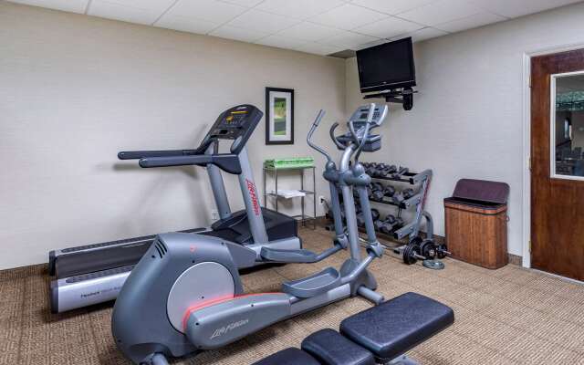 Comfort Inn Syosset - Long Island