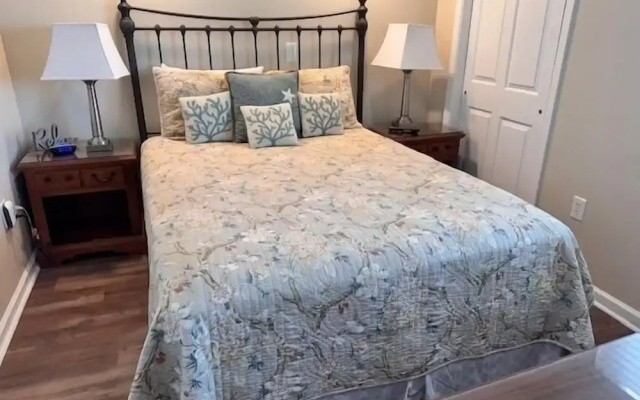 Sunrise Pointe 11F