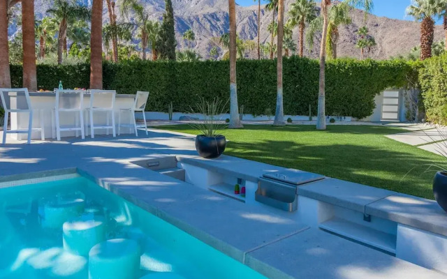 The Lawrence at Old Las Palmas