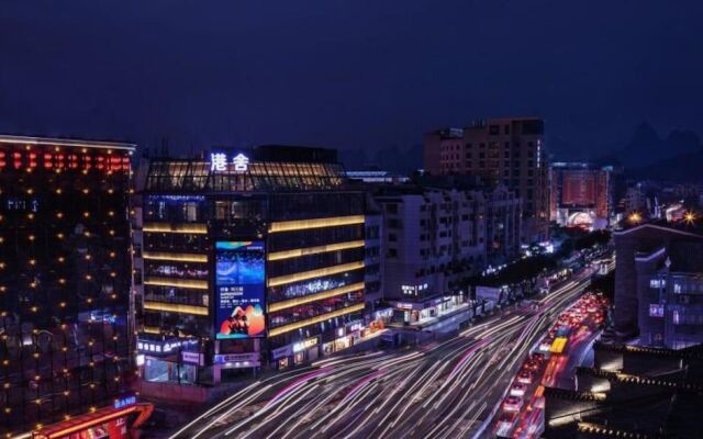 Cozy Home Rooftop Scenic Hotel (Guilin Two Rivers And Four Lakes Elephant Trunk Hill)