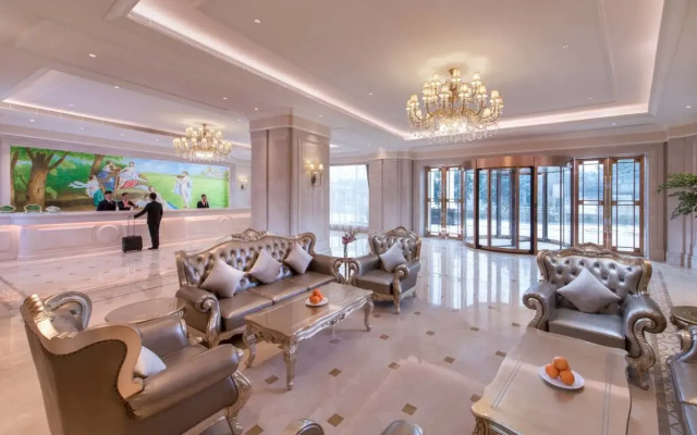 Vienna International Hotel (Chengdu Century City Convention and Exhibition Center Branch)