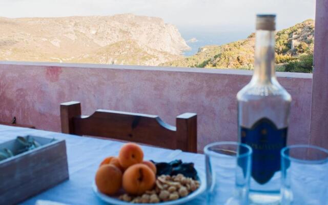 Secluded 3 BR House 5 mins from Kapsali