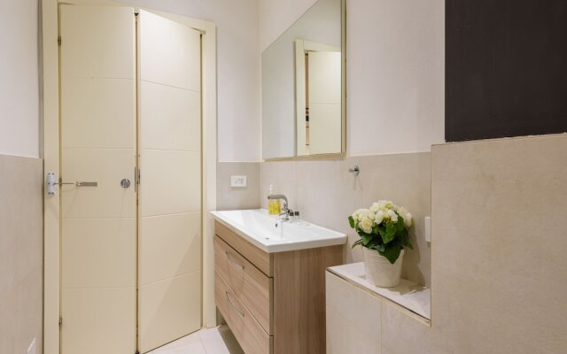 San Frediano Stile by Mmega