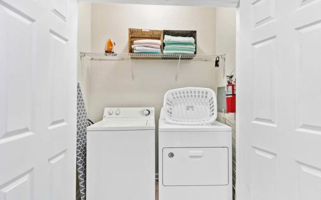 First Floor Vista Cay Condo W/free Resort Access!