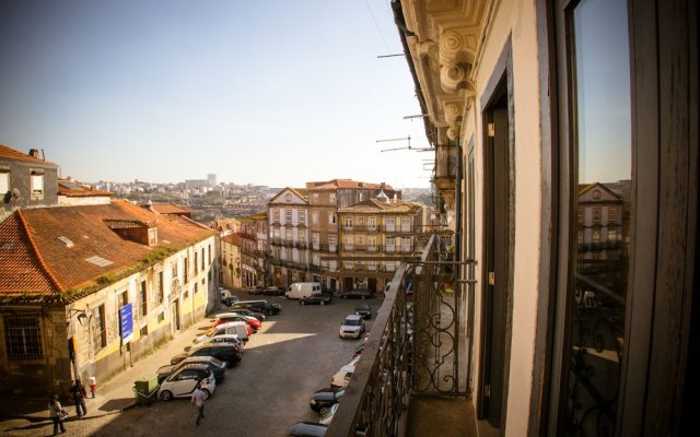 Historical Porto Studios by Porto City Hosts