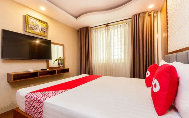 OYO 1108 Iboss Hotel