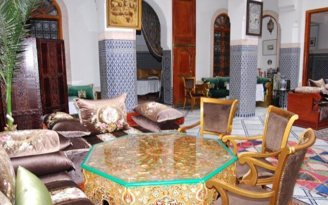 "room in B&B - Riad Authentic Palace & Spa - Al Yacout"