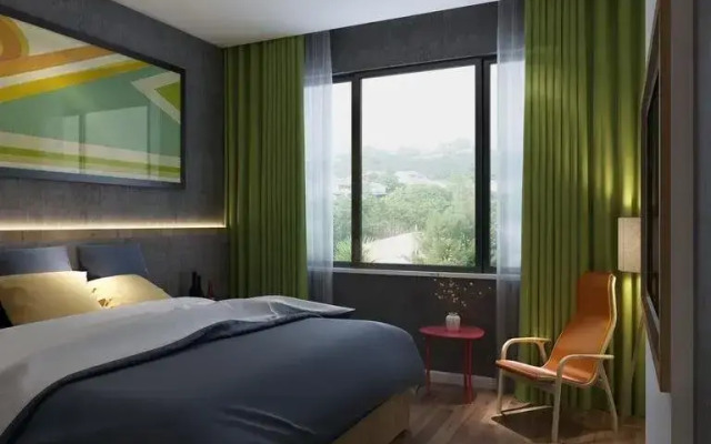 Modern Times Metropolitan Hotel