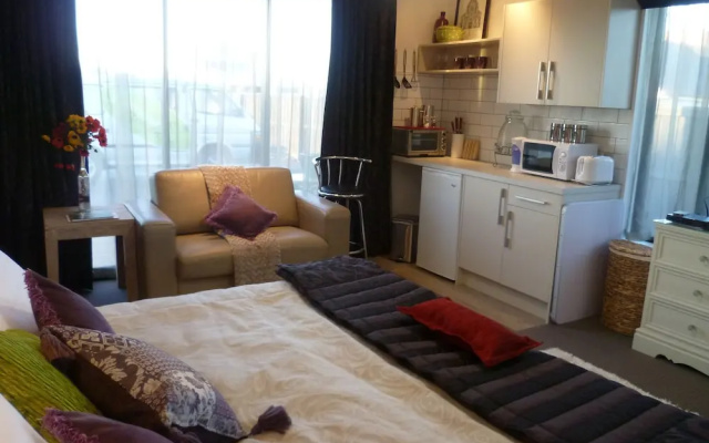 4 Royston Bed & Breakfast