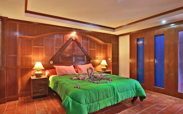 Taosha Suites Hotel