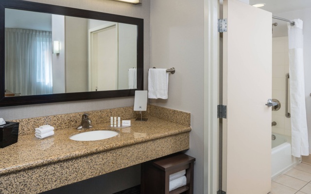 Courtyard by Marriott Miami West/ FL Turnpike