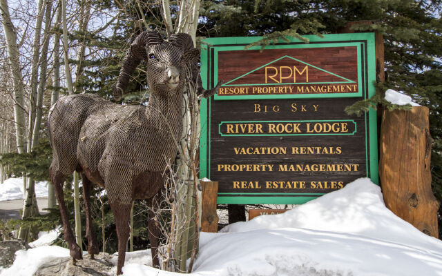 River Rock Lodge
