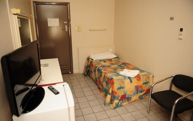 Hotel Allen
