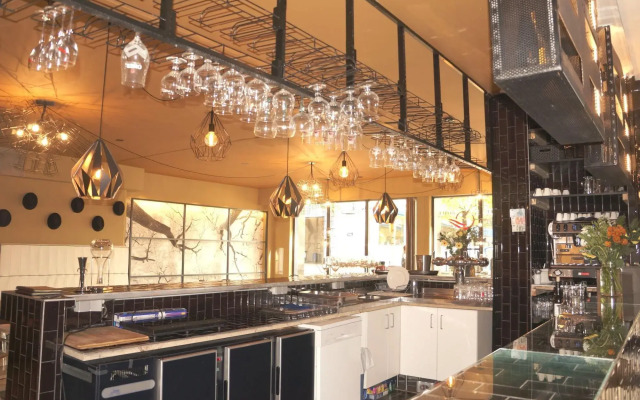 Escale Hotel