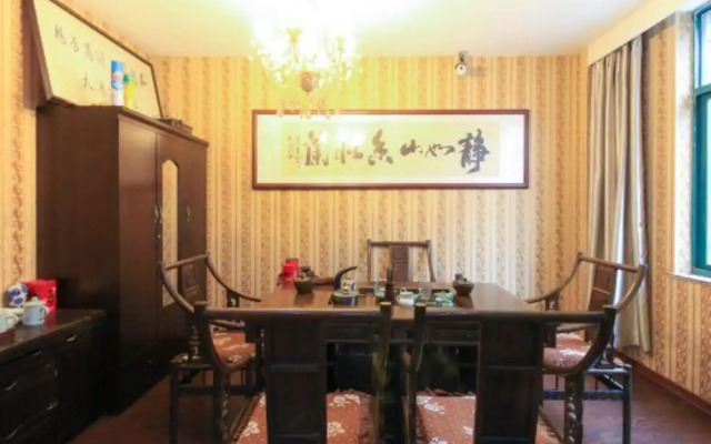 Garden of Garden Hotel