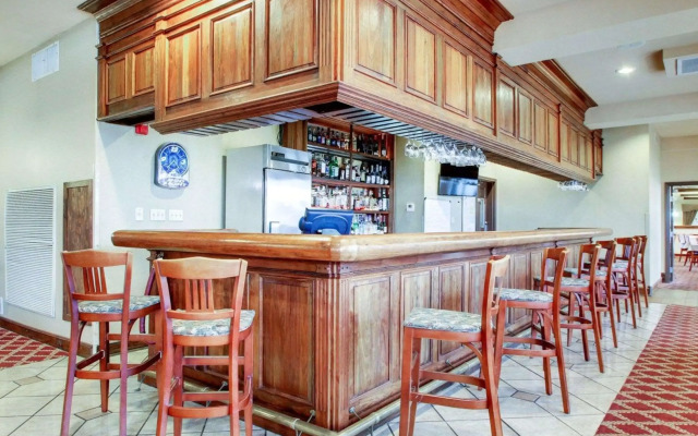 Clarion Suites