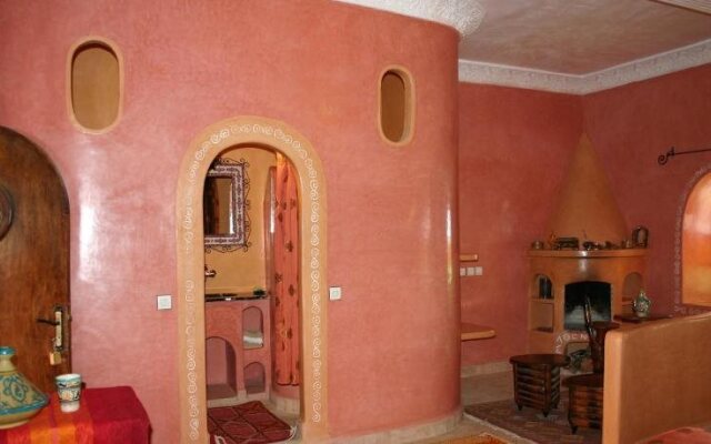 Maison Merzouga Guest House