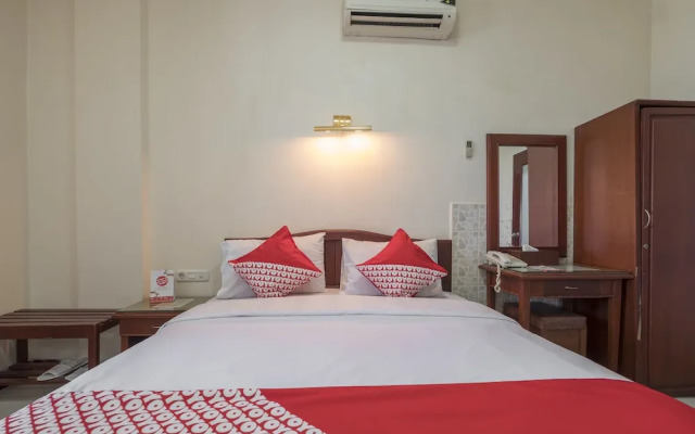 OYO 1090 Hotel Anging Mammiri Makassar