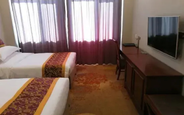 Dingsheng Hotel