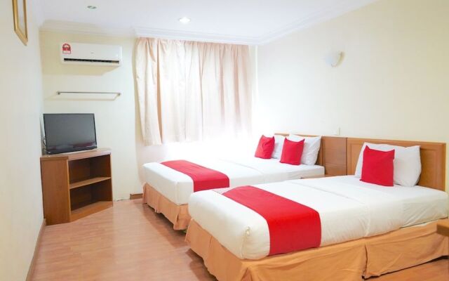 OYO 44051 Sunlight Inn