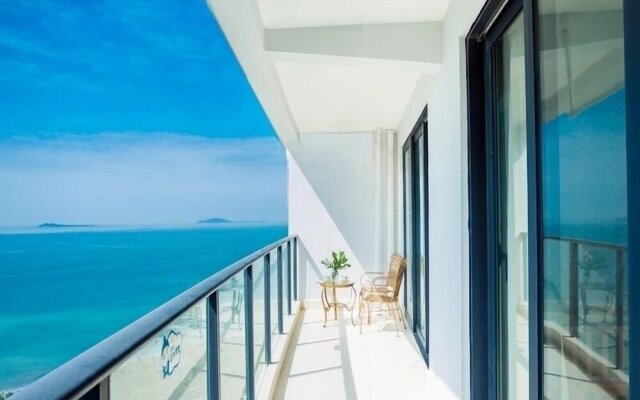 Sanya Sea View Holiday Apartment