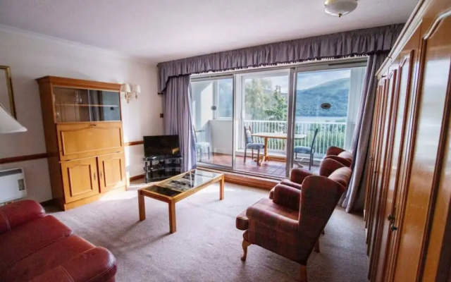 Loch Rannoch Highland Club Apartment 14